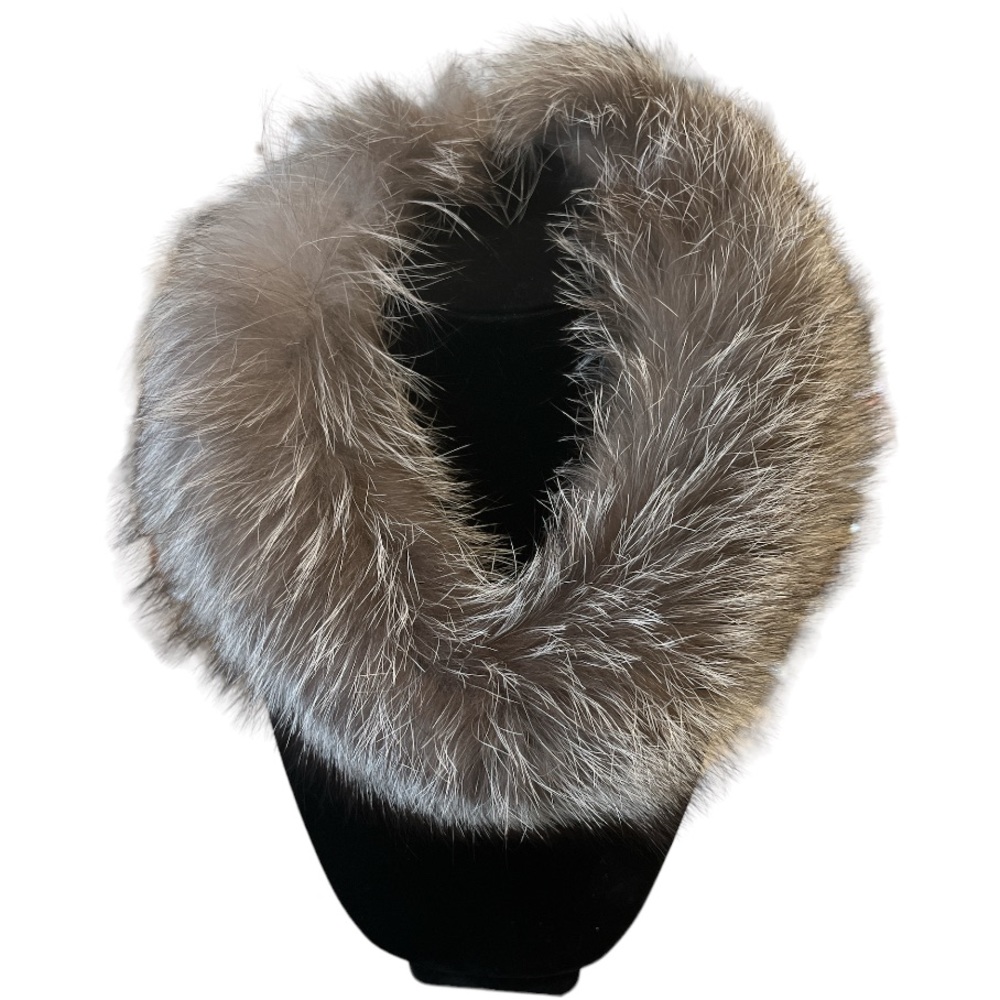 Fox fur collar vintage velvet backing hook and loop closure OS